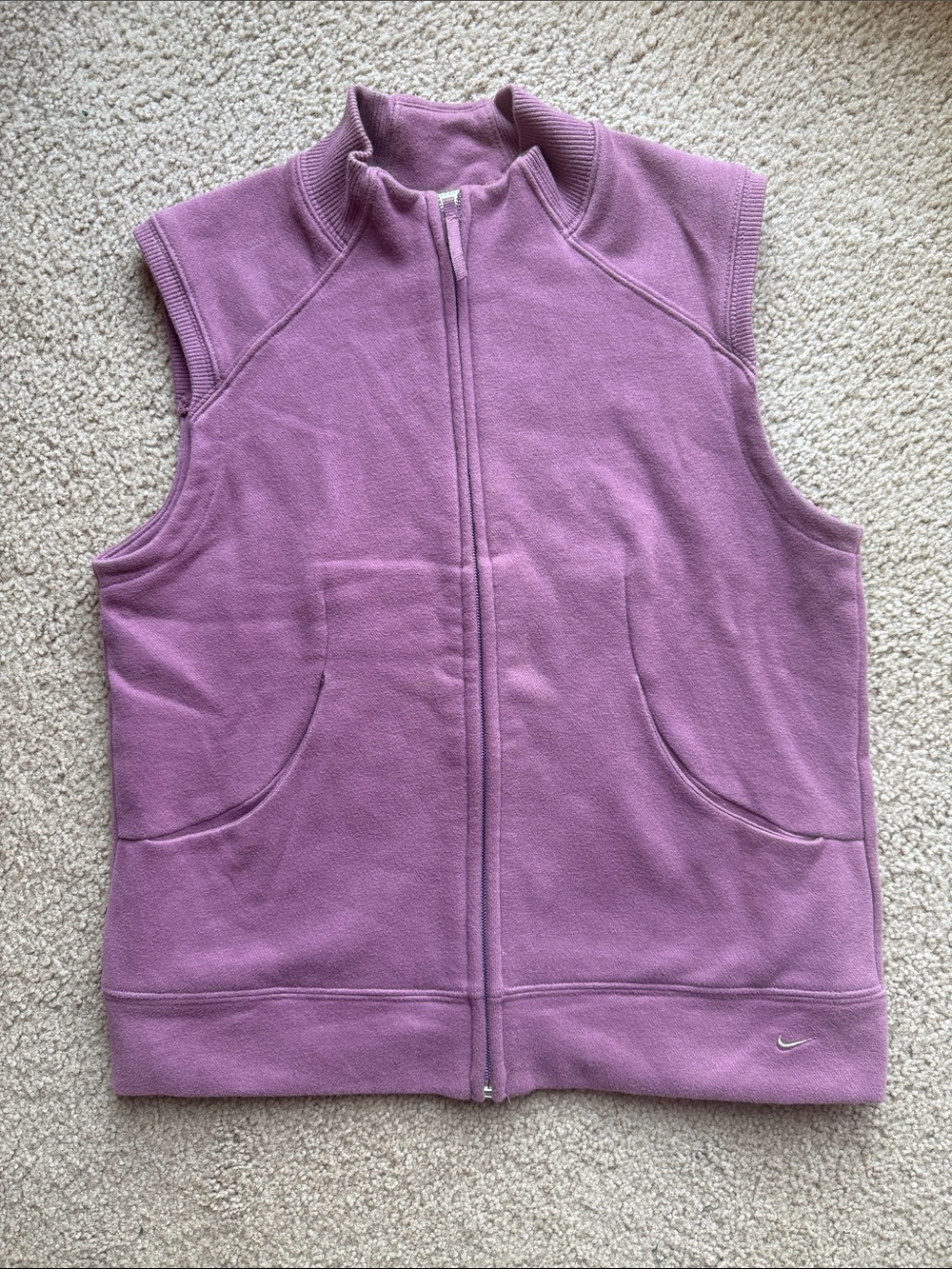 Nike Women’s Lavender Vest with Full Zip Size XS